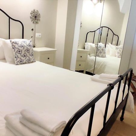 Apartamentos Turisticos Encanto Caces Kültér fotó