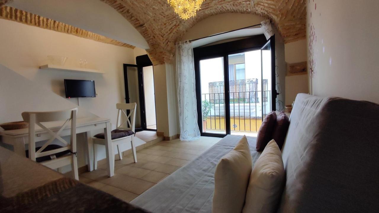 Apartamentos Turisticos Encanto Caces Kültér fotó