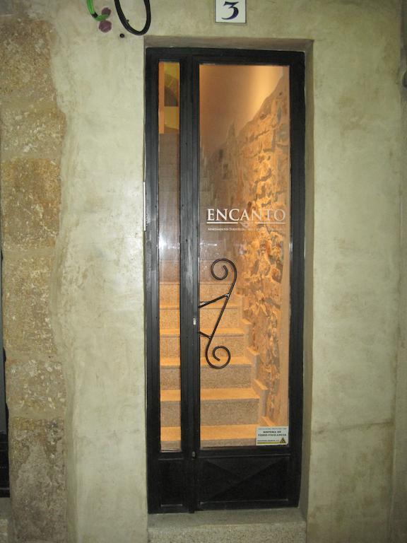 Apartamentos Turisticos Encanto Caces Kültér fotó